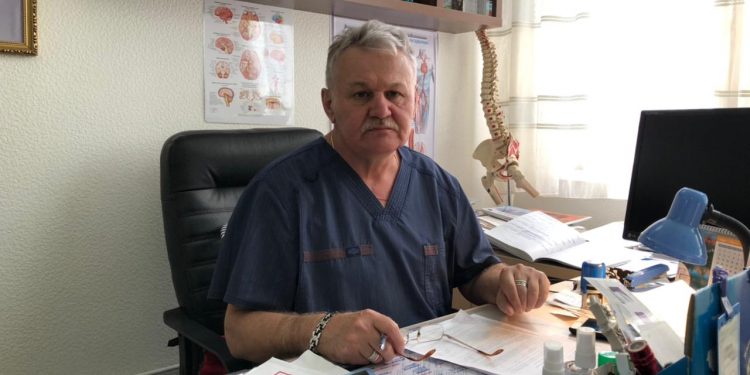 Көпшіліктің сенімін ақтай білген білікті дәрігер