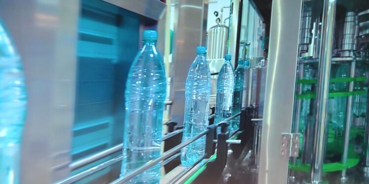 Жылына 30 мың тонна минералды су шығаратын кәсіпорын іске қосылды