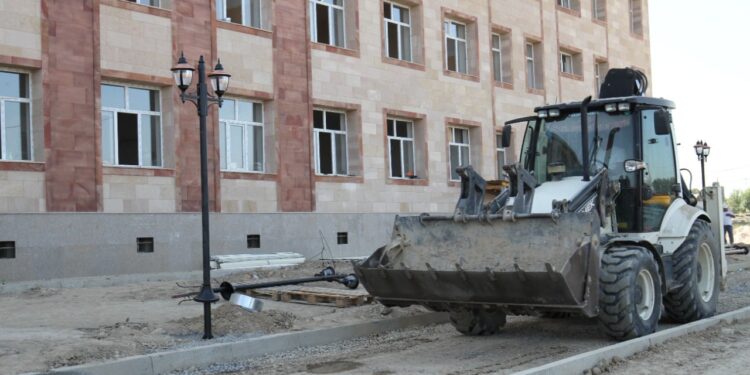 Түркістан: Мақтааралда 1200 орындық мектеп салынды