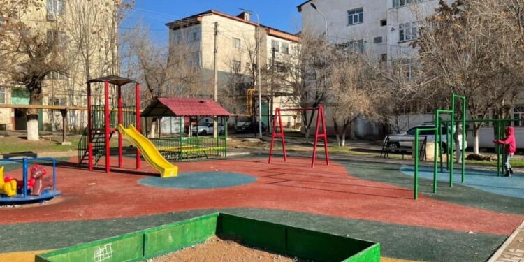 Сарыағашта балалар ойын алаңшалары көбейді