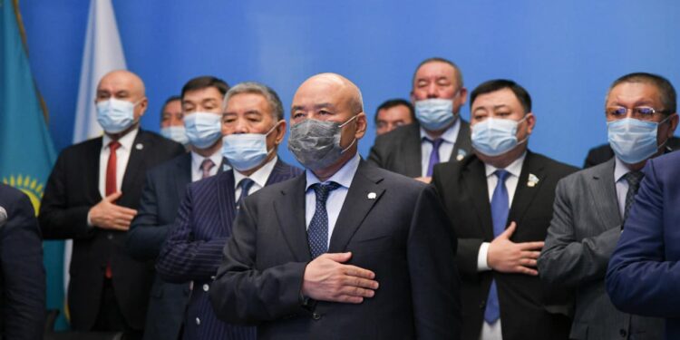 Қасым-Жомарт Тоқаев «Nur Otan» партиясының төрағасы болып сайланды