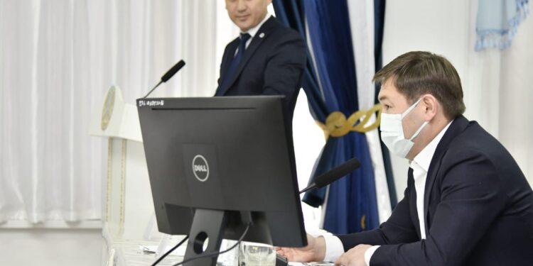 Қала әкімі Қаратөбе аумағының тұрғындарымен кездесті