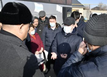 Халықтың мәселесі күн тәртібінен түспейді