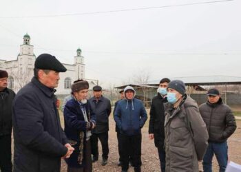 Сарағаштық тұрғындар әкіммен  ашық пікірлесіп, мәселелер көтерді