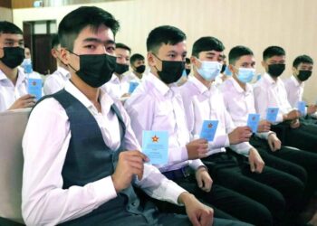 Болашақ отан қорғаушыларға тіркеу куәліктері табыс етілді