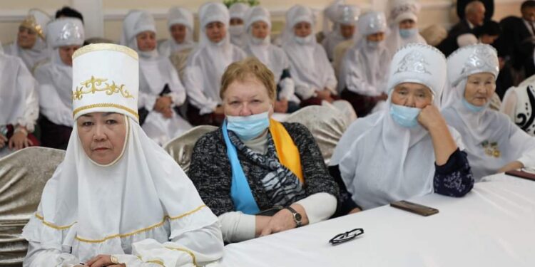 Арыста парасат пікірталас клубының алғашқы отырысы өтті