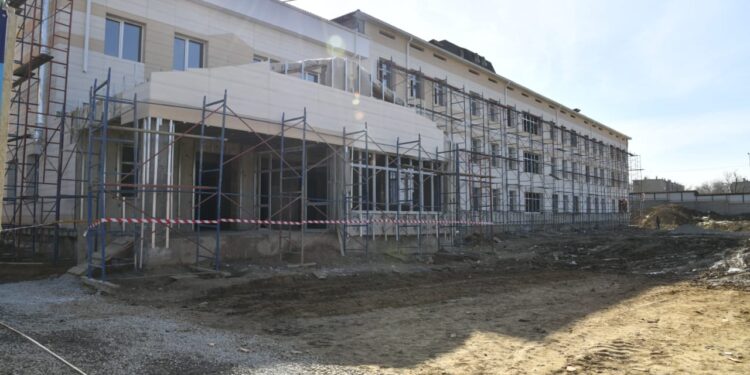Шымкентте 5 мектеп жанынан қосымша гимараттың құрылысы жүргізілуде