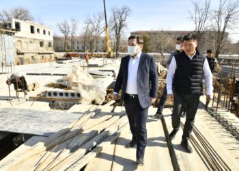 Қала әкімі өнер мектебінің құрылысымен танысты