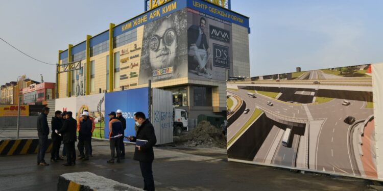 Қала әкімі жолайрық құрылысын тексерді