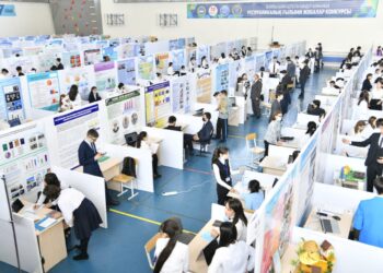 Шымкентте республикалық ғылыми жобалар конкурсы өтуде