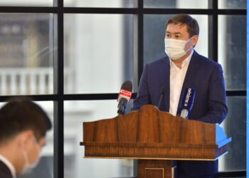 Қала әкімі кәсіпкерлермен кездесті