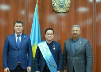 Қамаудан босаған жігіттің анасы «Ақ жолға» алғыс айтты