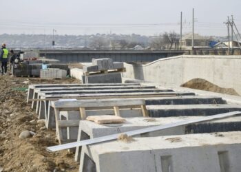 Қала әкімі Қонаев даңғылы жалғасының құрылысымен танысты