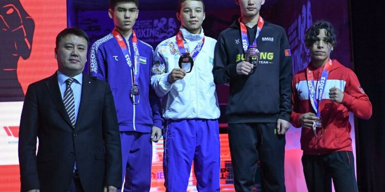 Жас боксшылар азия чемпионатының жүлдегері атанды
