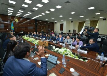 Шымкент қаласы мәслихаттың кезекті сессиясы өтті