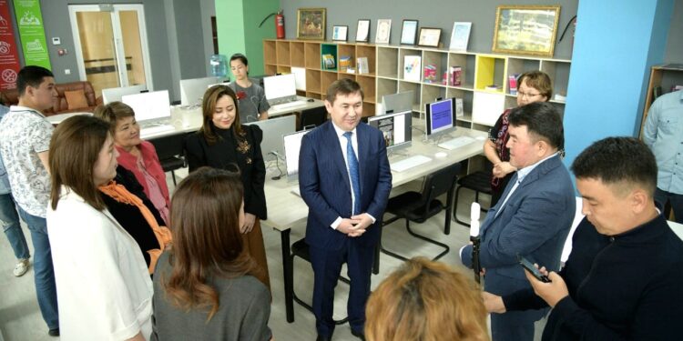 Азаматтық қоғамның әлеуетін нығайта түсу керек