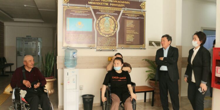 Мүмкіндігі шектеулі азаматтардың ұсыныс-тілектері тыңдалды