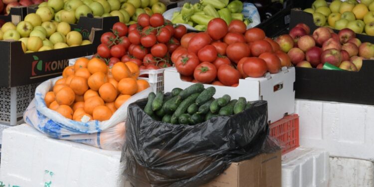 Қала әкімі көтерме базарларды аралады