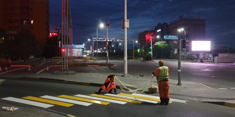 Шымкентте 450 шақырым көшеге жол таңбалары сызылады