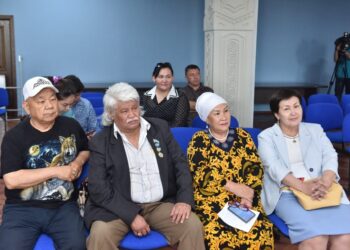 Қаламгерлер жылды қорытындылады