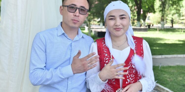 Әрбір отбасы — мемлекеттің берік іргетасы