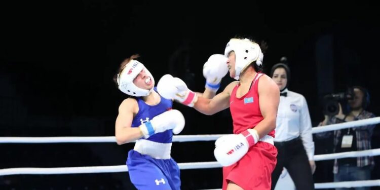 Шымкенттік боксшы жартылай финалда өнер көрсетеді