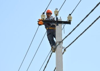 Биыл 8 елді мекен сапалы электрмен қамтылды