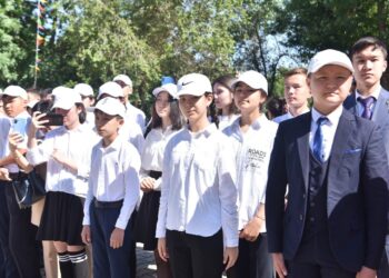 Шымкентте  озат оқушылар марапатталды