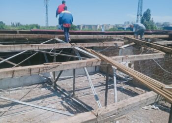 Орталық стадионды ретке келтіру жұмысы жалғасуда