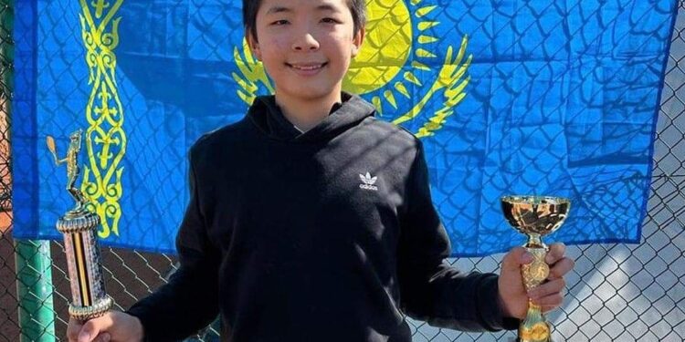 Түркістандық теннисші BASELINE OPEN U14 турнирінің чемпионы