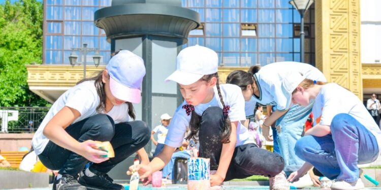 Шымкентте балалар күні аталып өтті