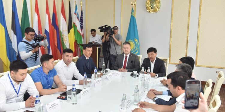 Шымкентте алғаш рет халықаралық туристік слет өтіп жатыр