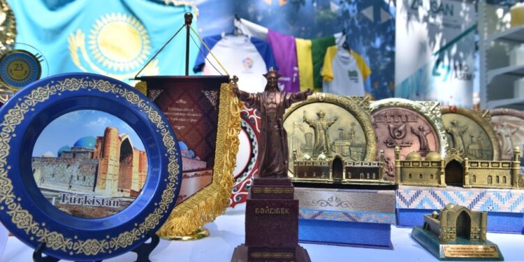 «Қазақстанның үздік тауары -2022» көрмесі өтіп жатыр