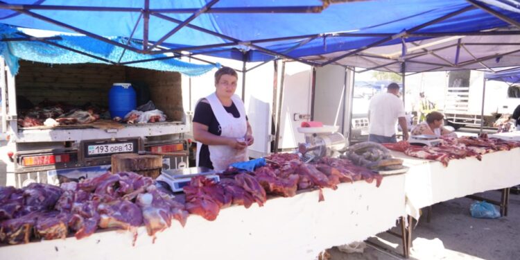 Қала күні қарсаңында ауыл шаруашылығы өнімдерінің жәрменкесі өтті