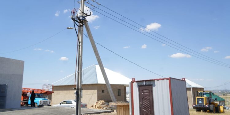 Қала әкімі 276 орамға инфрақұрылым тарту жұмыстарын көрді