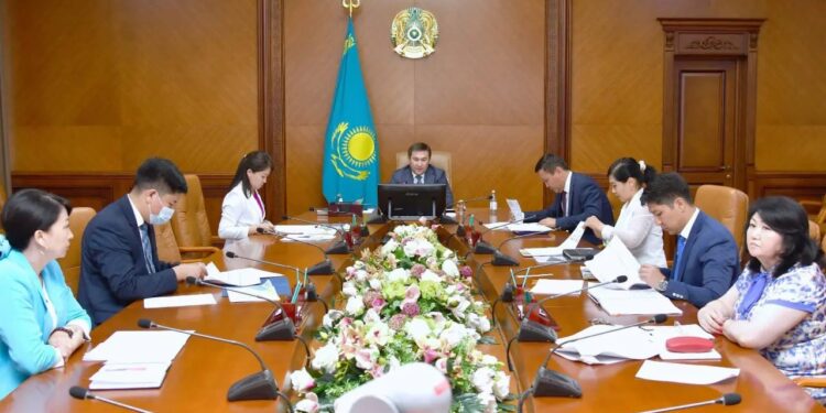 М.Әйтенов: Жастарды кәсіпке баулу аса маңызды