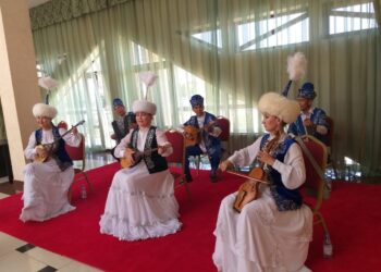 Шымкентте «Бай, Қуатты Болайық!» көшпелі көрмесі ашылды