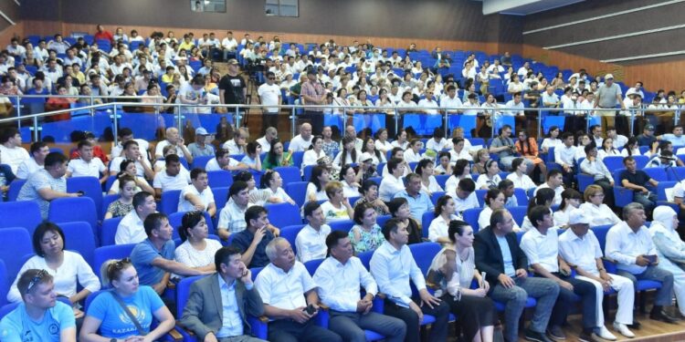 Қазақстан республикасы мәдениет және спорт министрі шымкенттіктермен кездесті