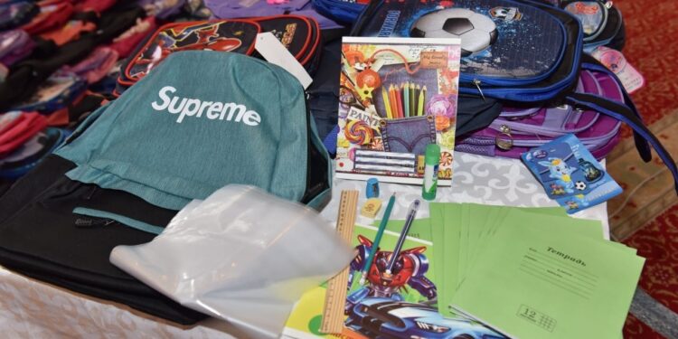 «Мектепке жол» акциясы аясында 500 балаға оқу-құралы берілді