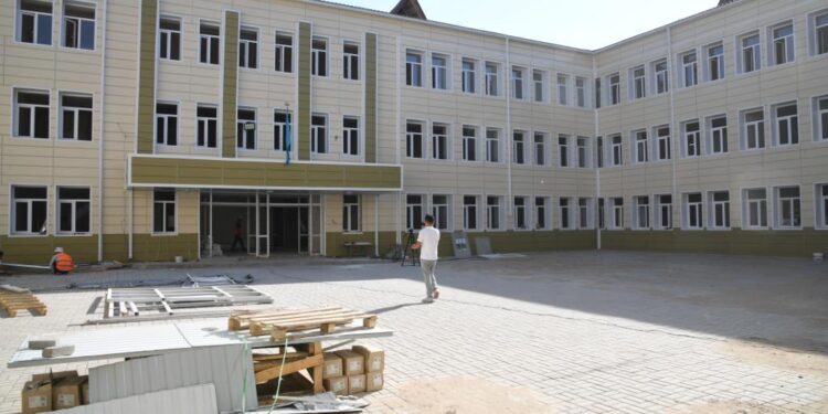 А.Навои атындағы №11 мектептің ғимараты күрделі жөндеуден өтуде