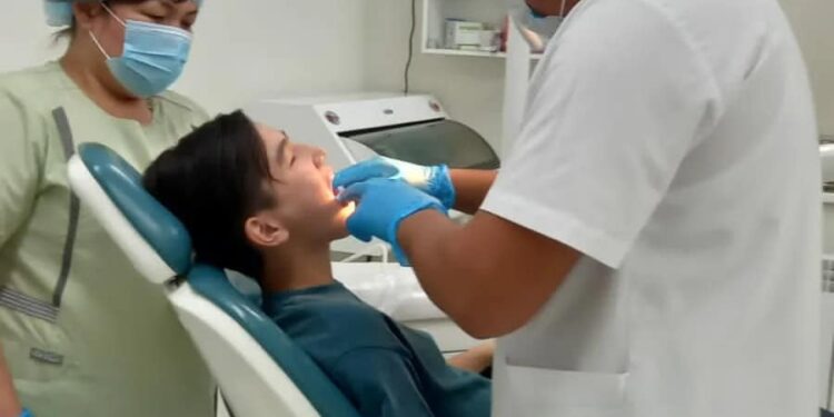 Тісі ауырғандарды түнде де емдейді