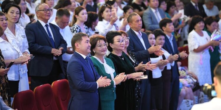 Шымкент: Падагогтердің қалалық тамыз кеңесі өтті