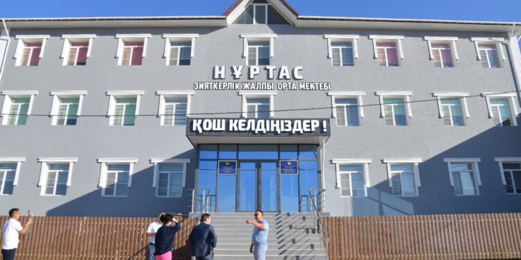 Биыл Шымкентте 34 мектептің құрлысы жүруде