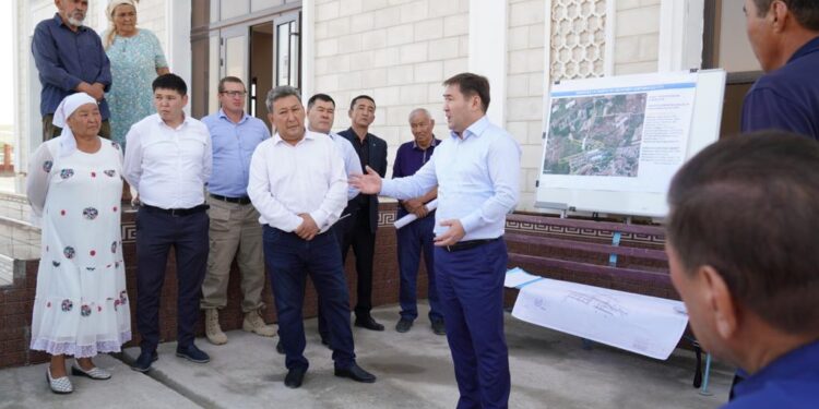 Қала әкімі Көкбұлақ елдімекені тұрғындарымен кездесті