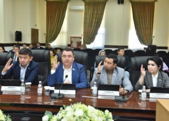 Шымкентте 6 емхана, 1 перзентхана салынбақ