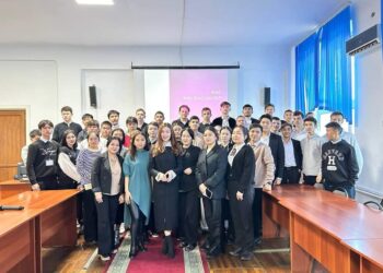 Жастар кәсіби психологтармен ашық сұхбат жүргізді