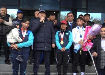 Бокстан Азия чемпионатының жеңімпазы мен жүлдегерлері туған елге оралды