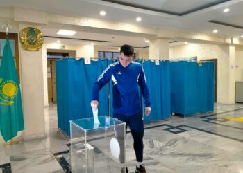 Ордабасы футболшылары спортшылар мен жанкүйерлерді сайлауға қатысуға шақырды