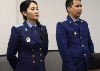 Бишімбаев пен Нүкенованың бір-біріне жазған SMS-тері жарияланды