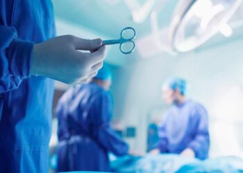 ТҮРКІСТАНДЫҚ  ДӘРІГЕРЛЕР 7 ЖАСАР БАЛАНЫҢ БАУЫРЫНАН БІР УЫС ҚҰРТ АЛДЫ